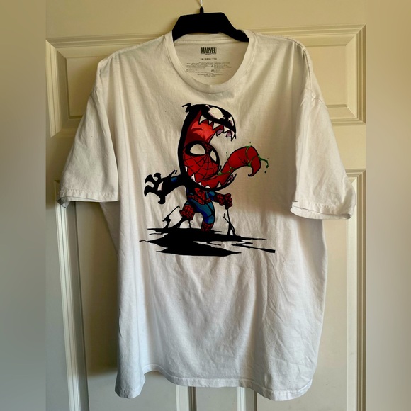 Marvel White Graphic Spider-Man T-Shirt for Men - Picture 1 of 3